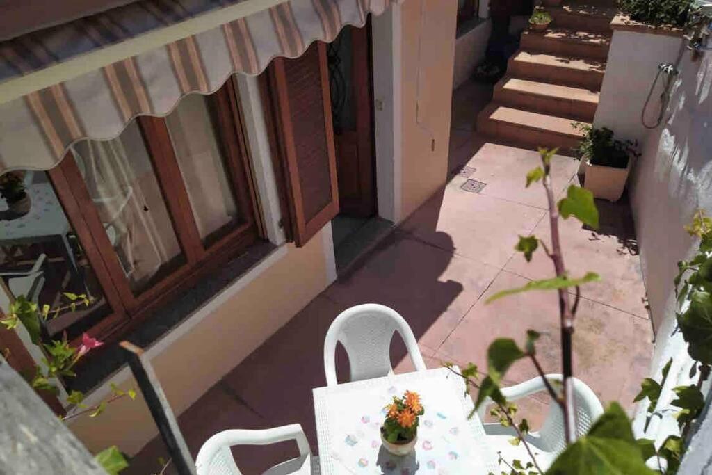 Casa Maddalenina Con Giardino, Vicino Al Mare! Lägenhet La Maddalena  Exteriör bild
